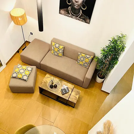 Bright And Cozy Duplex In The Heart Of Malaga